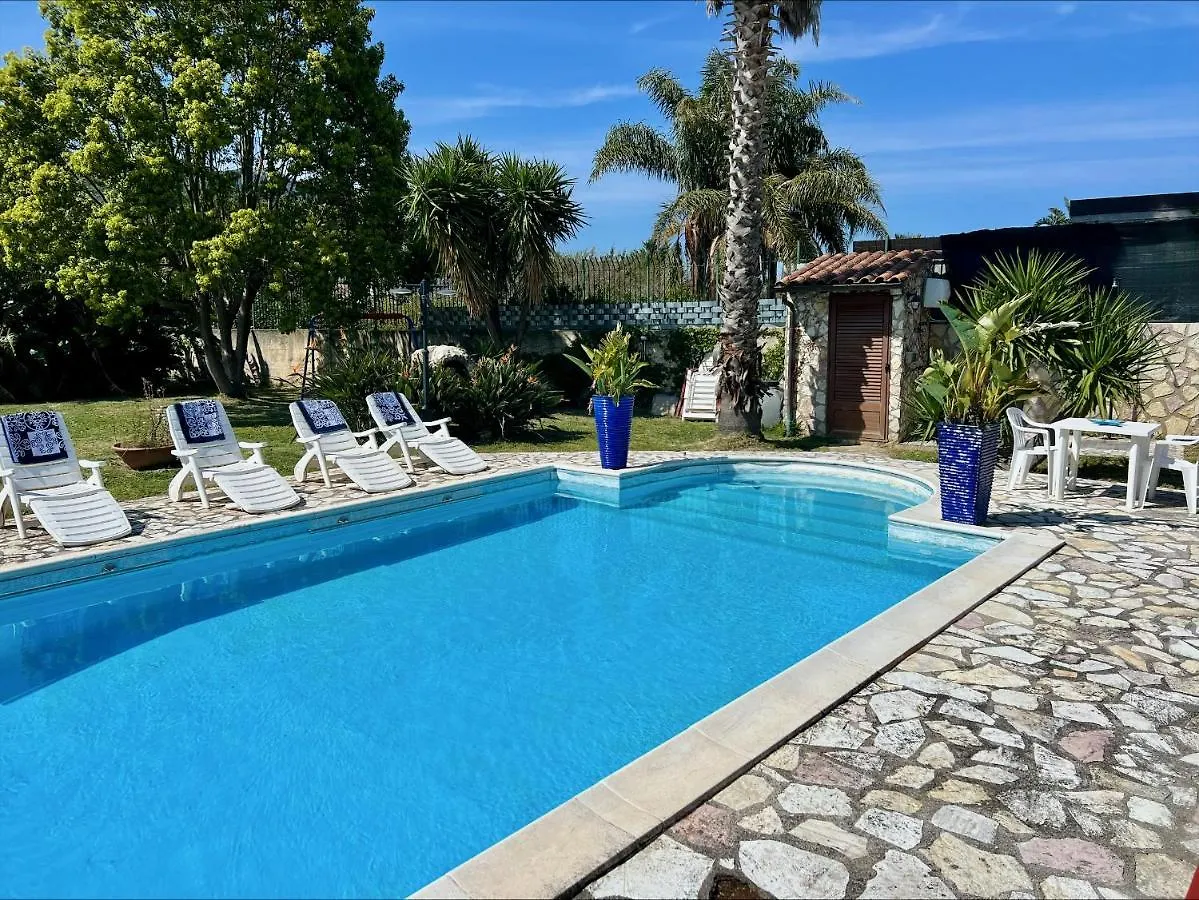 Villa Inserra Deluxe Palermo 0*,  Italy